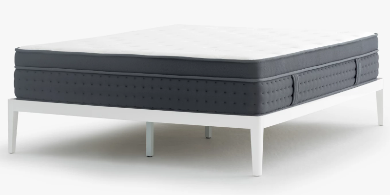 Noa Luxe mattress on Mattress Zone Canada