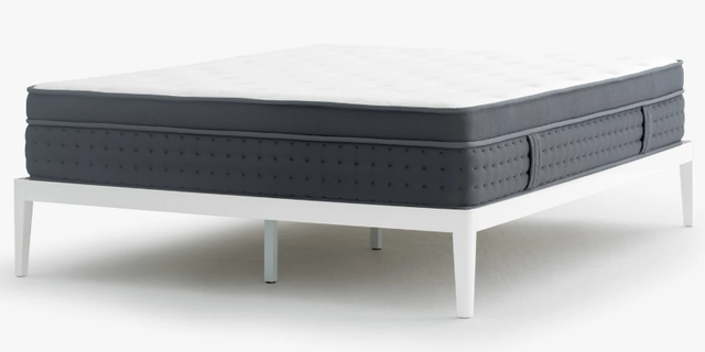Noa Luxe mattress on Mattress Zone Canada